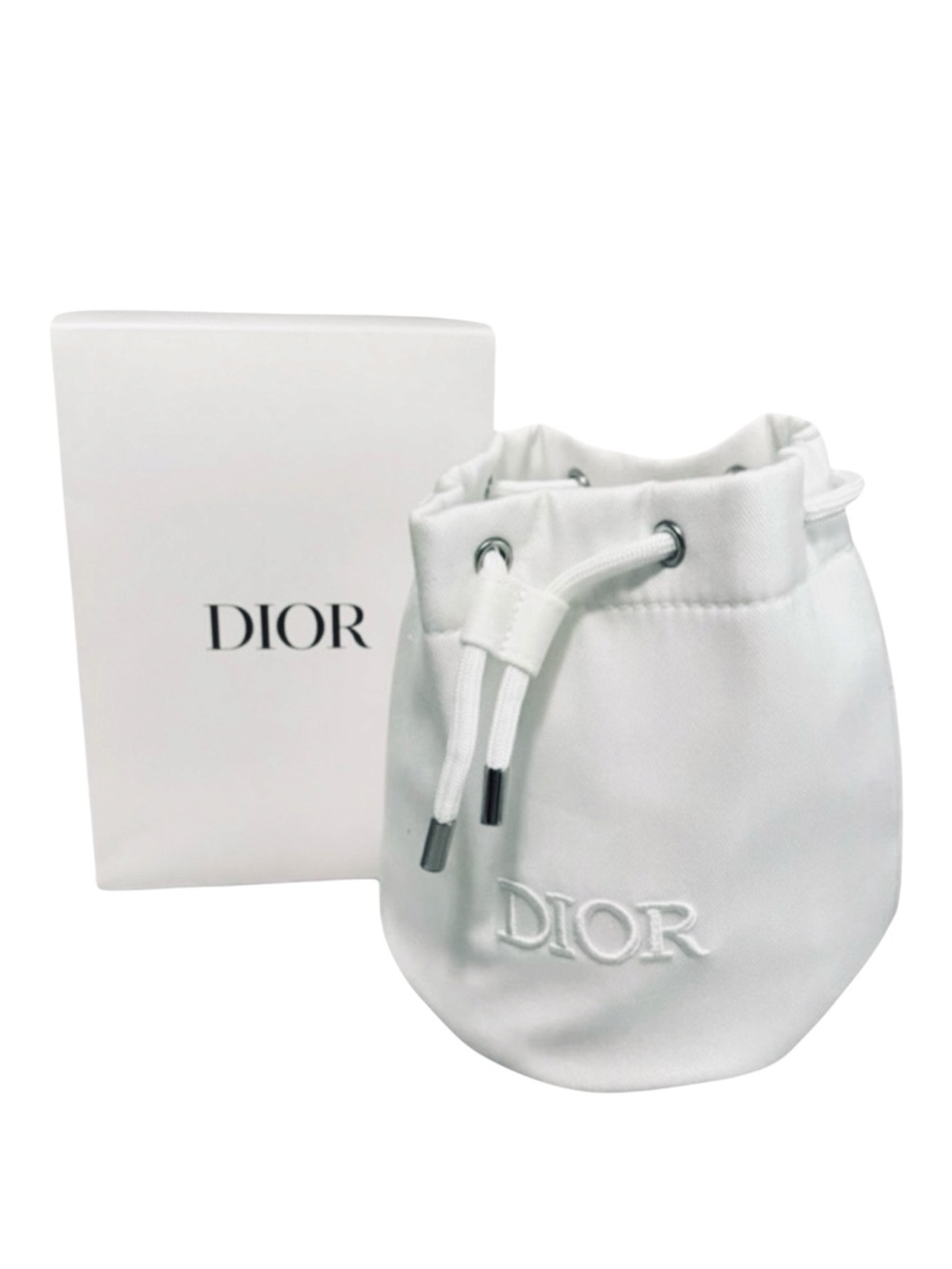 NEW Dior Trousse Pouch Plus Four Cosmetic Samples Drawstring Bucket Bag White - Picture 4 of 10
